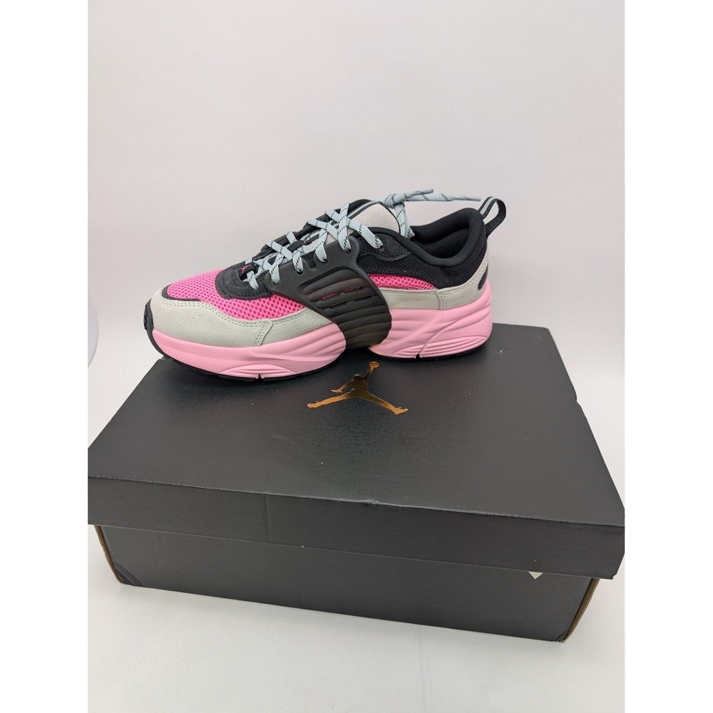 Jordan Trunner O/S GS Wolf Grey Pink Blast Kids Sneakers 6Y II6531-002